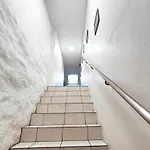 Rooftop Flat Near Alexander Nevsky Cathedral 塔林